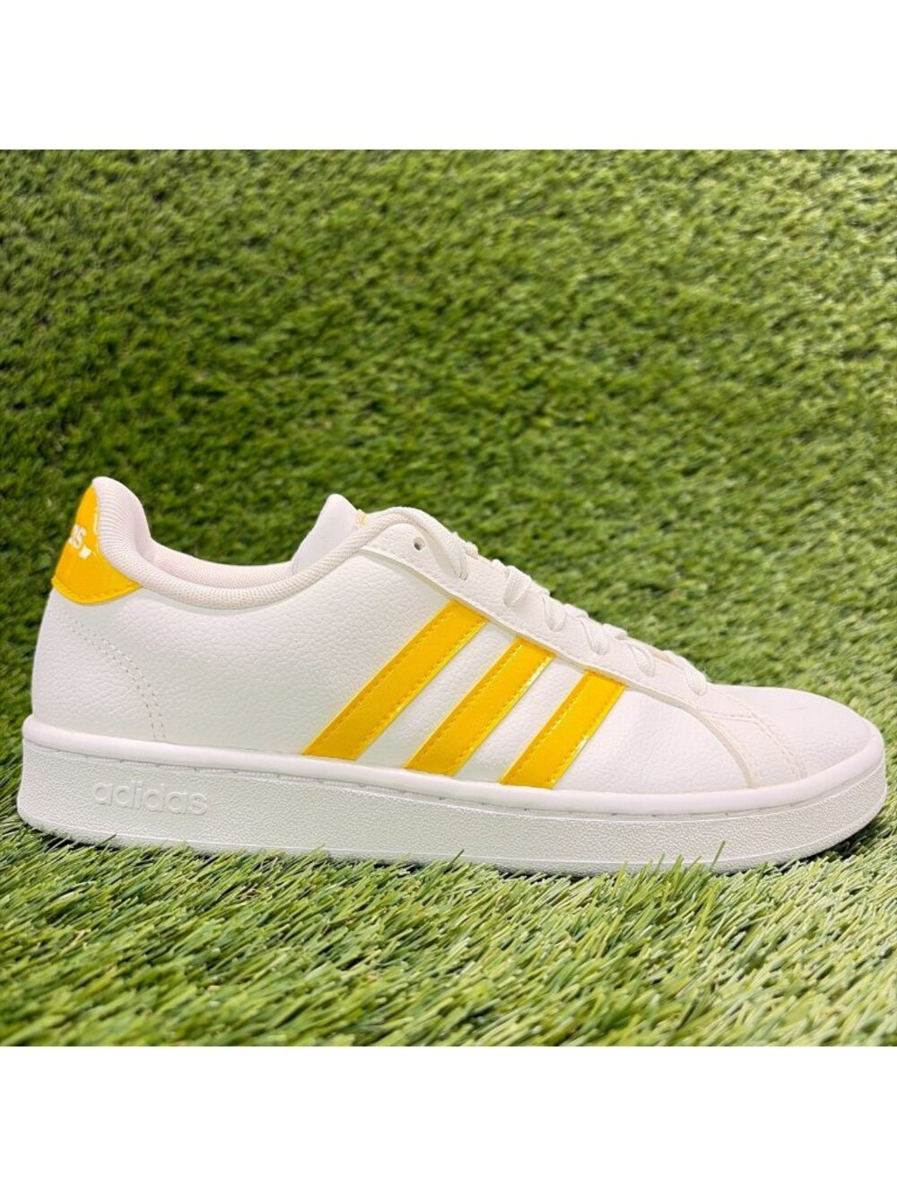 Adidas Grand Court Womens Size 8 White Yellow Athletic Leather Shoes Sneakers